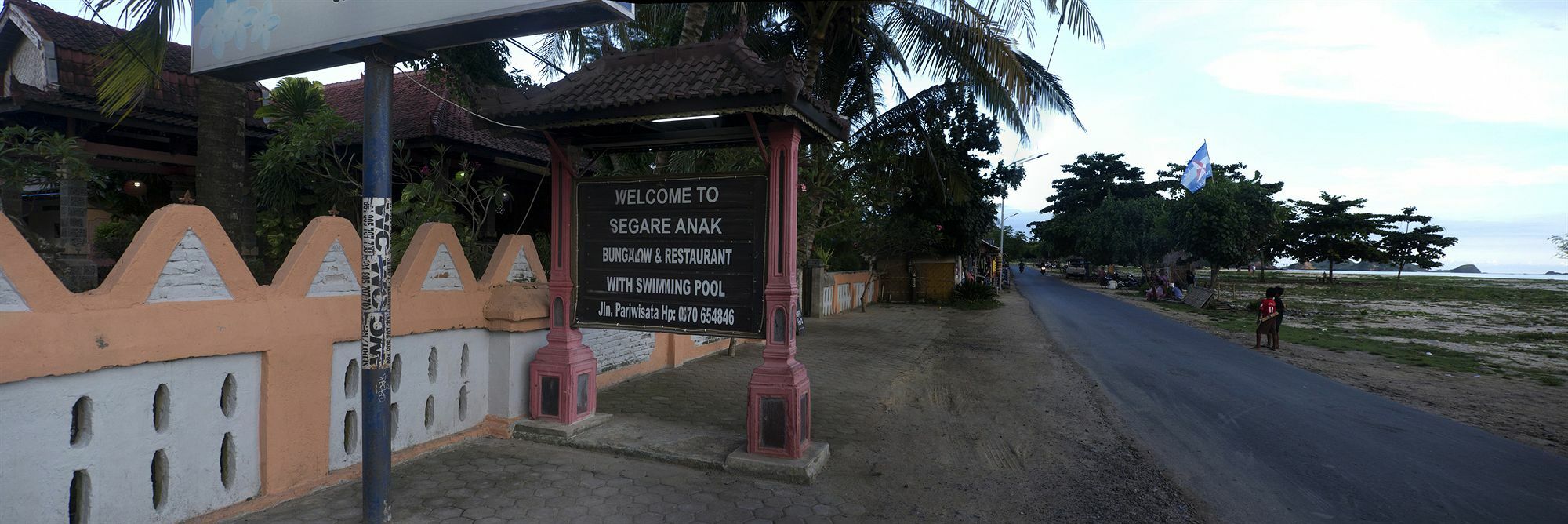 Segara Anak Bungalow & Restaurant Hotel Kuta  Exterior photo