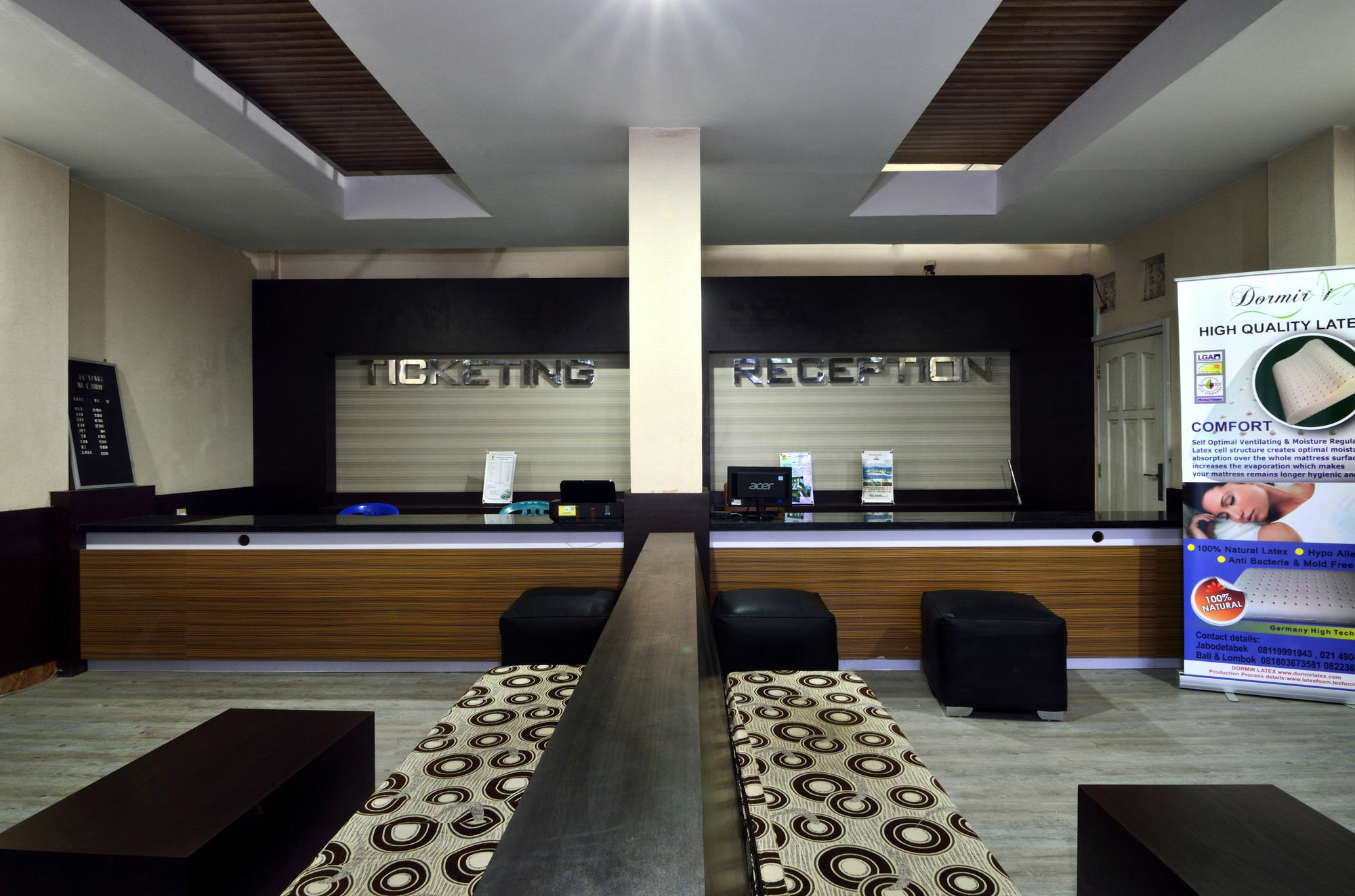 Segara Anak Bungalow & Restaurant Kuta  Exterior photo