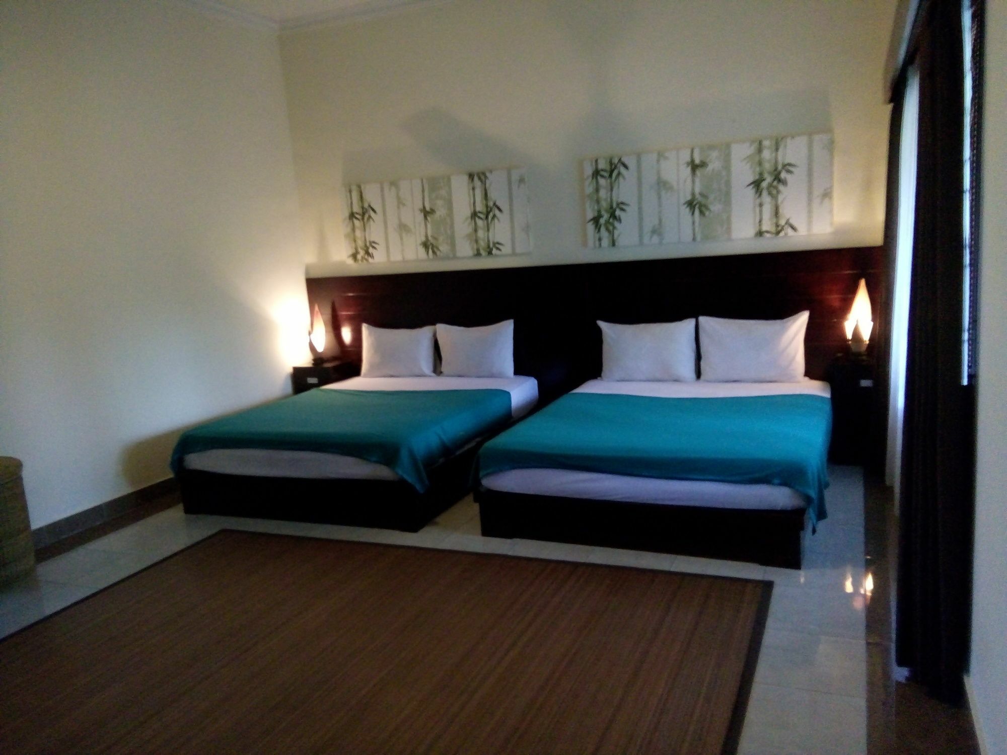 Segara Anak Bungalow & Restaurant Kuta  Exterior photo