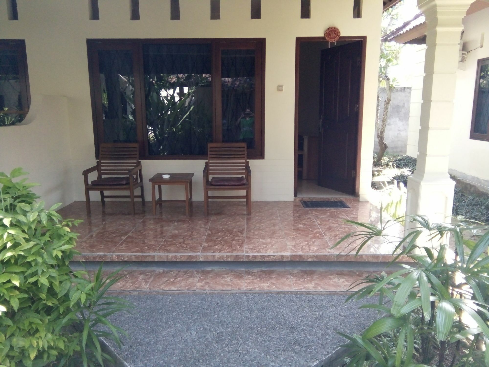 Segara Anak Bungalow & Restaurant Kuta  Exterior photo